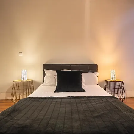 Duque D'avila Apartment